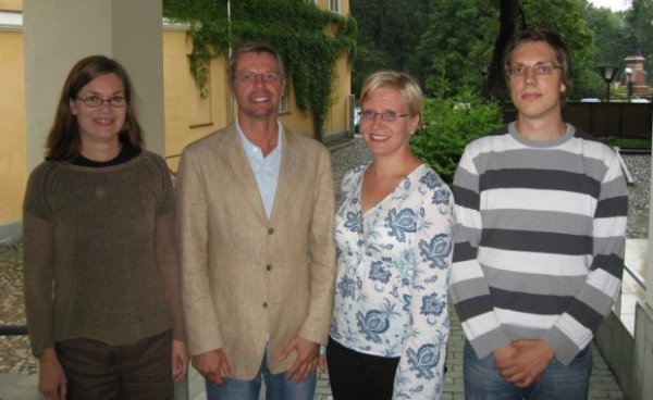 Gruppen som ordnar medborgardiskussionen (från vänster): Kaisa Herne, Kimmo Grönlund, Maija Setälä och Staffan Himmelroos